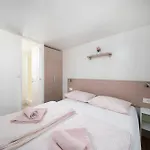 Marino Mobile Home, Camp Soline Campingplads *