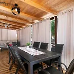 Campingplads Marino Mobile Home, Camp Soline