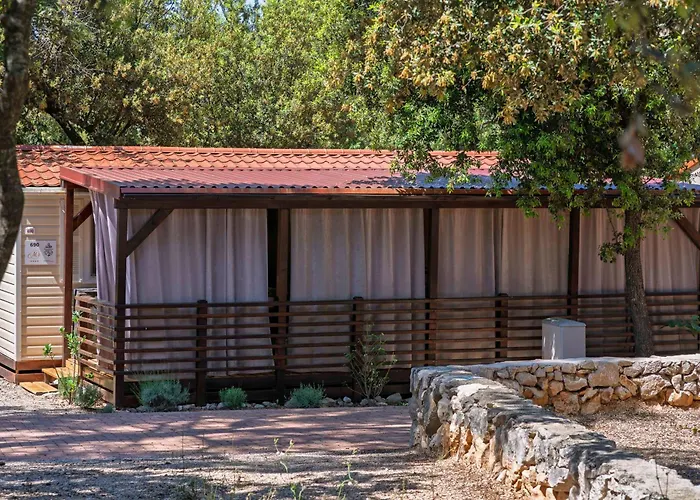 Marino Mobile Home, Camp Soline