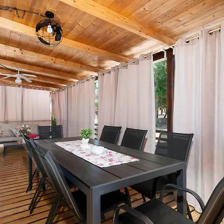 Campingplatz Marino Mobile Home, Camp Soline