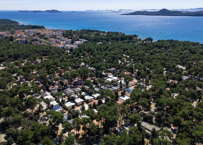 Κάμπινγκ Marino Mobile Home, Camp Soline