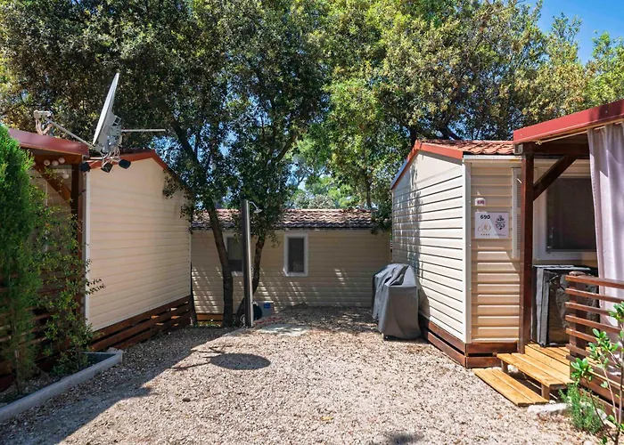 Кемпинг Marino Mobile Home, Camp Soline Биоград-на-Мору